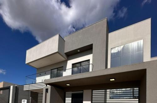 Linda casa para locação